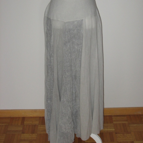 IVAN GRUNDAHL Greige Long Skirt w/Crinkle Accent - Picture 1 of 6